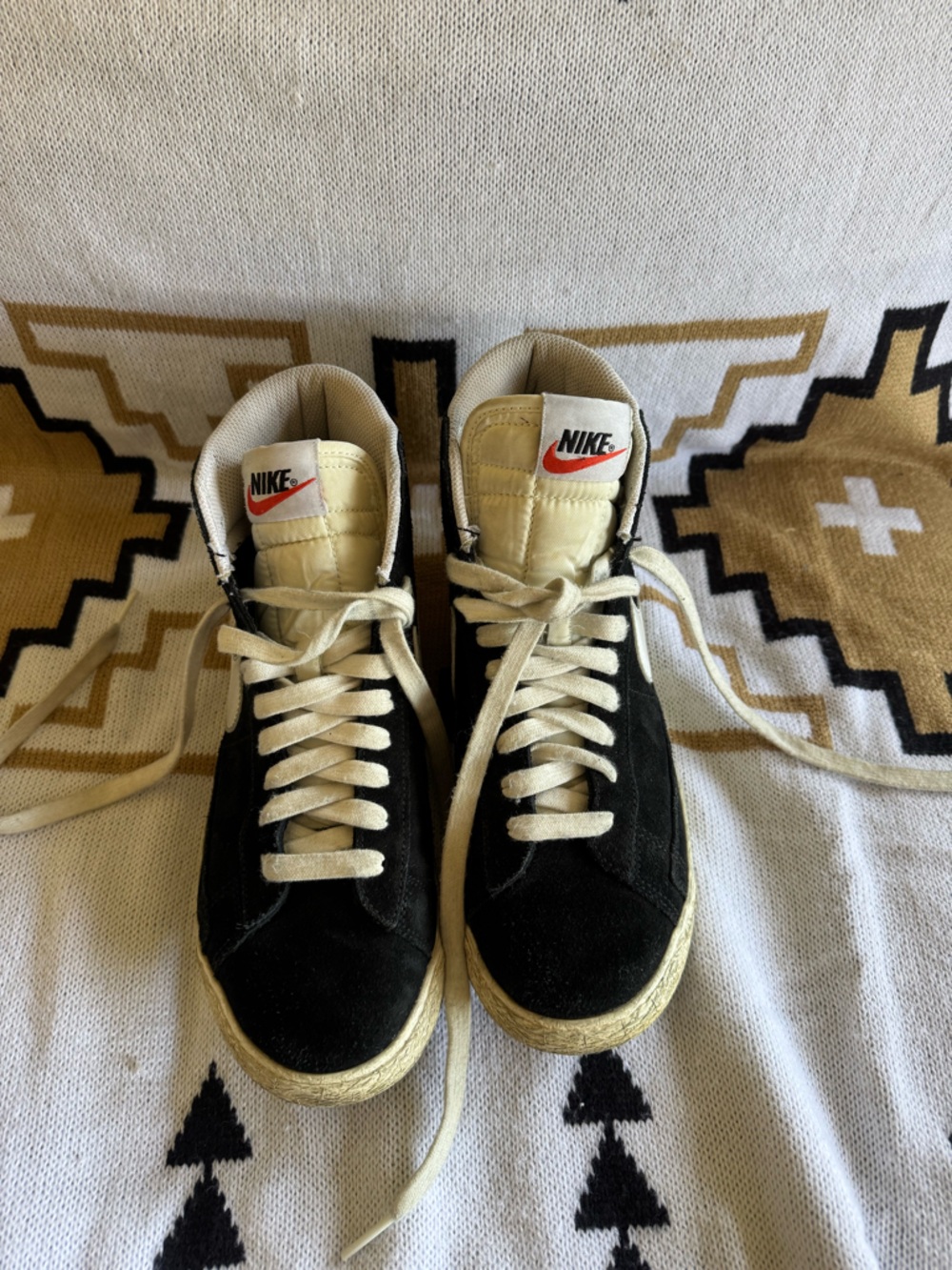 Nike Blazer Black and Cream